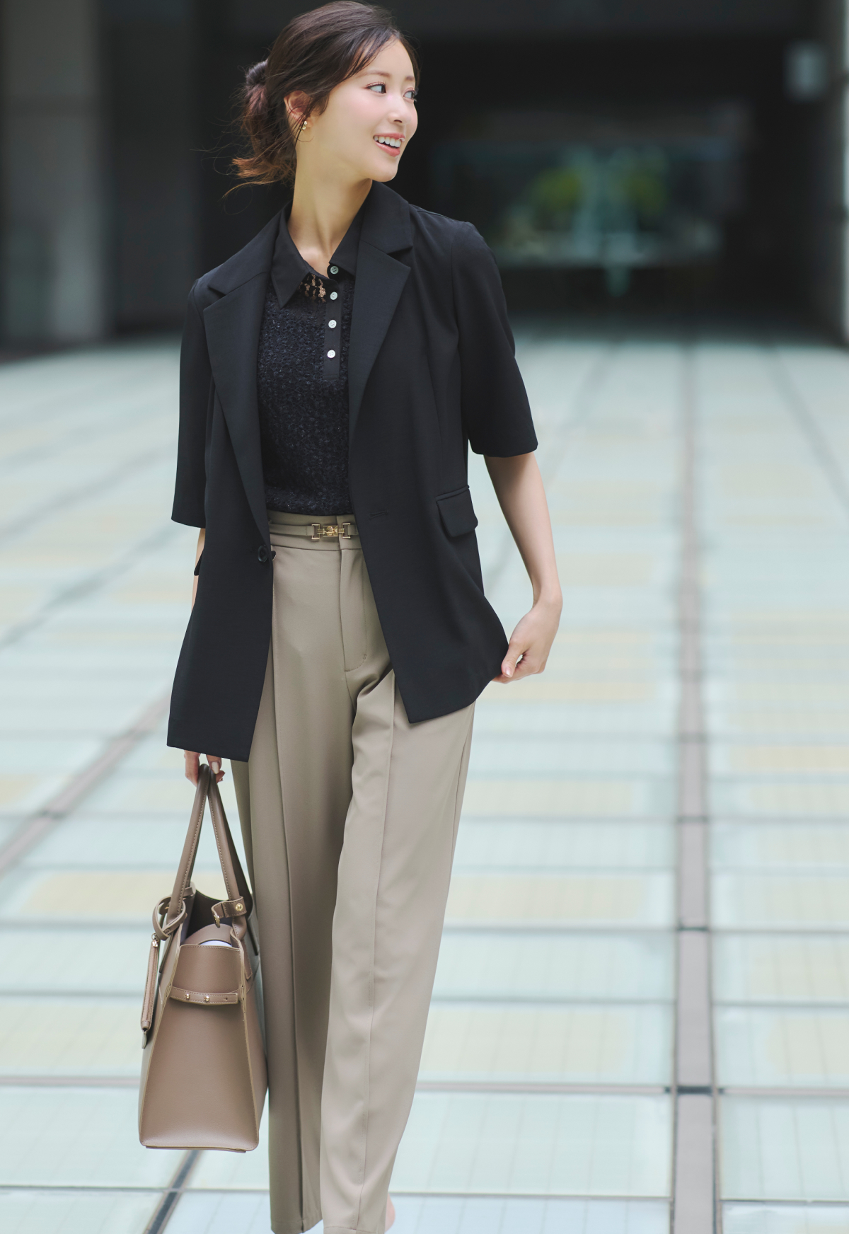 メイン