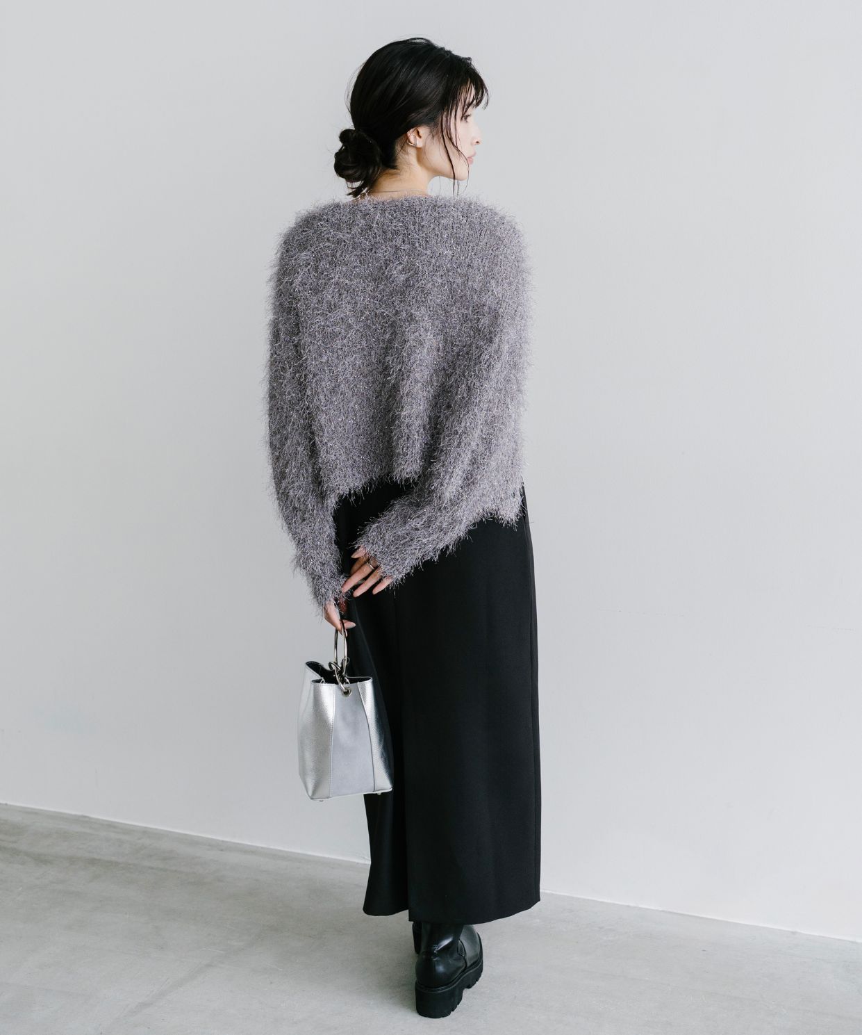 フェザーニットカーディガン&ノースリワンピースセット｜Stola